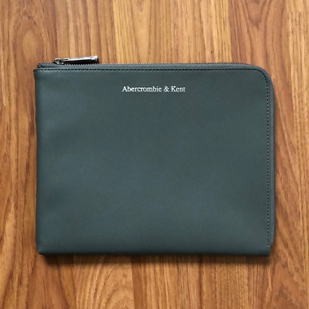 Abercrombie & Kent Gray Business Pouch Clutch Bag
